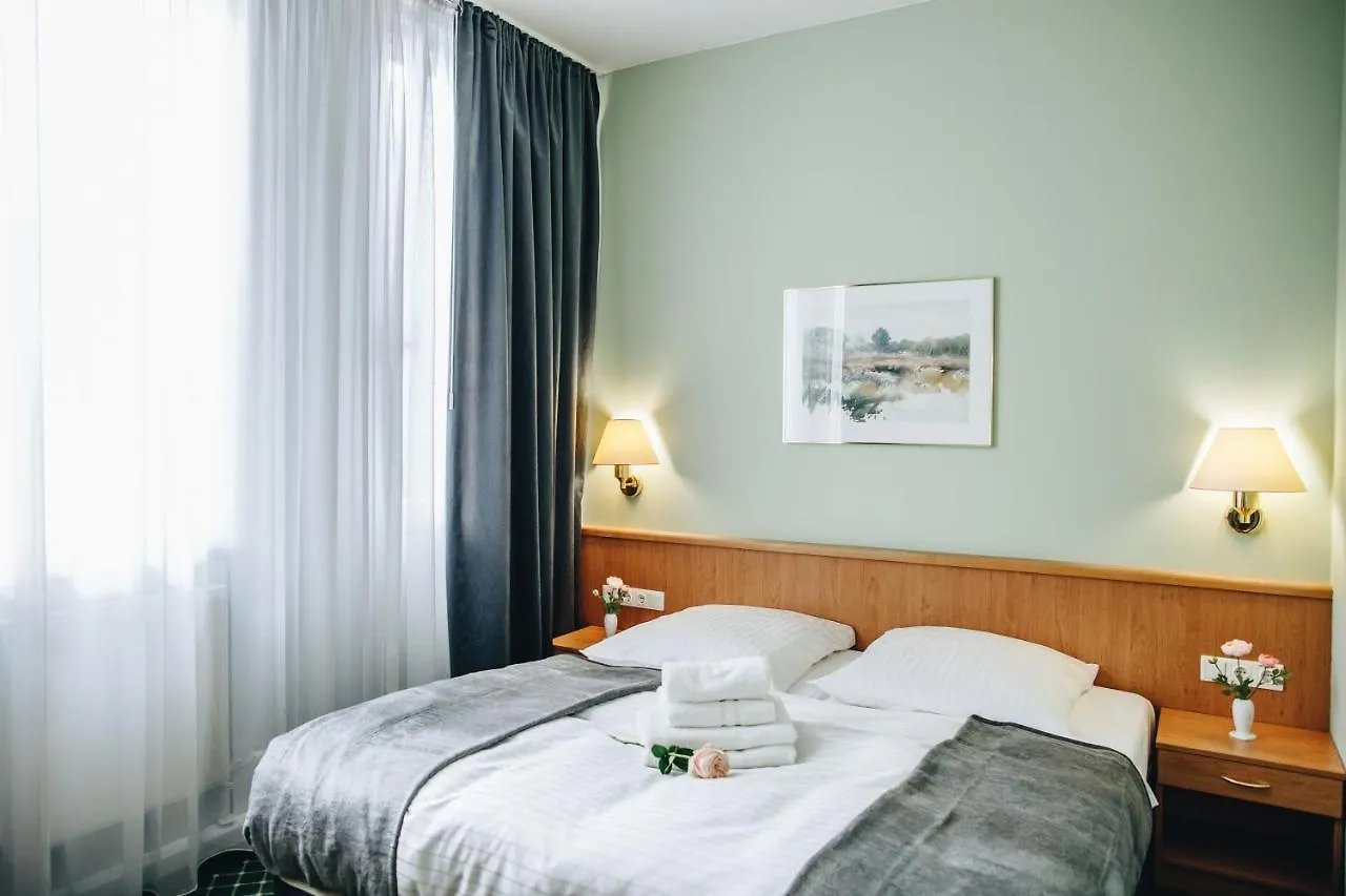 Hotel \